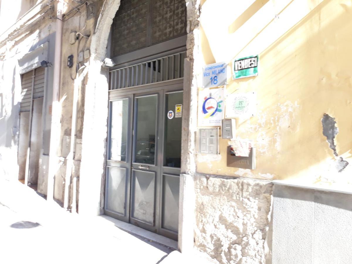 Appartamento City Center 那不勒斯 外观 照片
